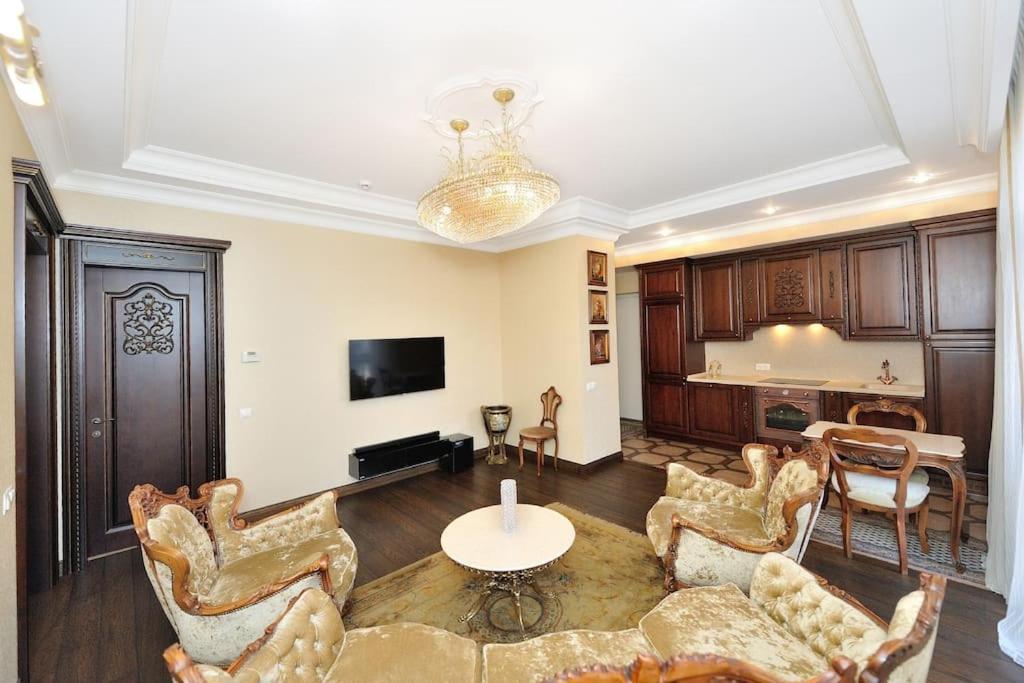 Luxury Old Town Apartment Κάουνας Εξωτερικό φωτογραφία